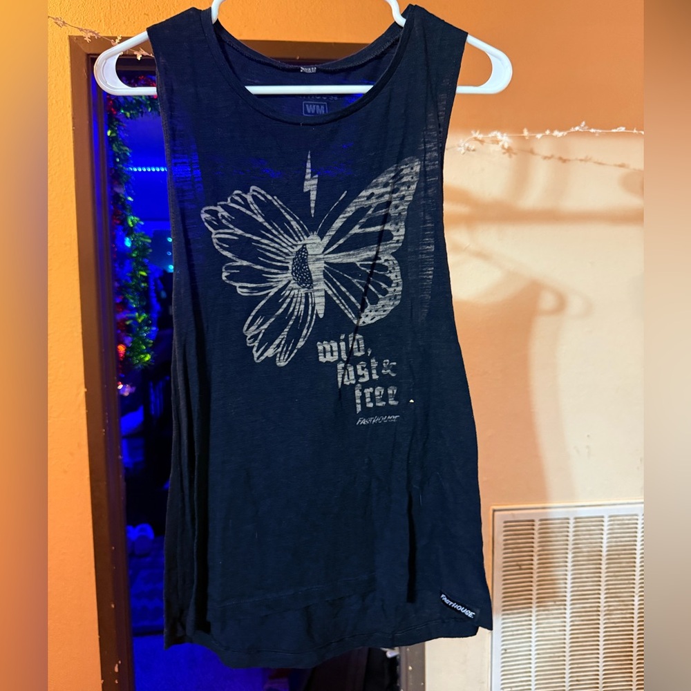 Wild Black Graphic Muscle Tee